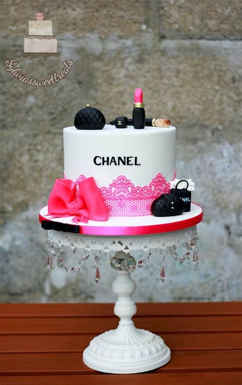 Chanel theme cake tutorial